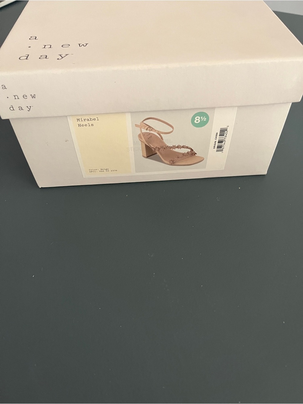 NEW A new day Mirabel heels sandals nude beige floral strappy 8.5 - Picture 4 of 4